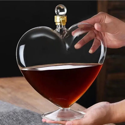 Heart-Shaped Borosilicate Glass Wine Dispenser